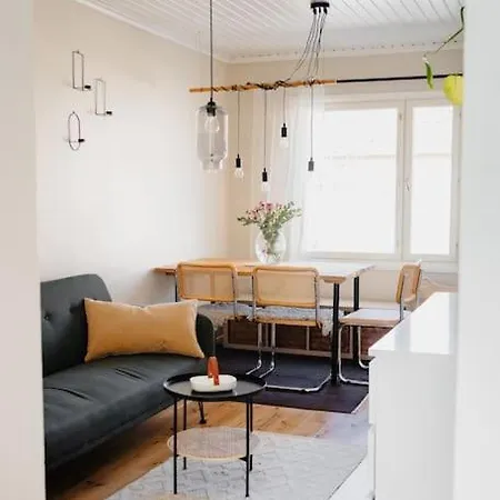 Kaunis Ja Valoisa Koti Laehellae Aurajokirantaa Lägenhet *